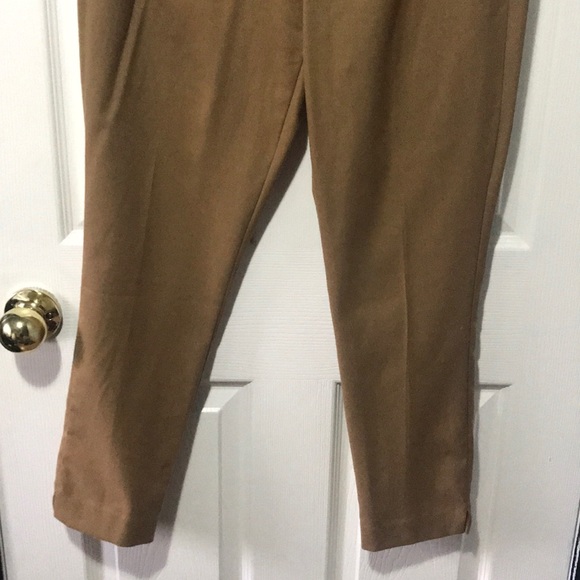 Dress pants - Picture 2 of 3
